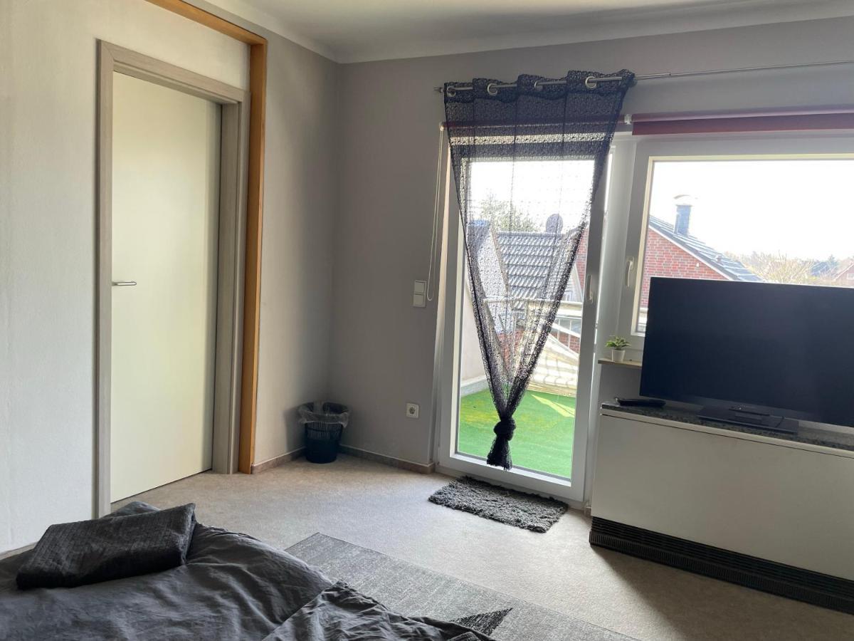 Schones Einfaches Zimmer In Nethen Rastede Exterior foto