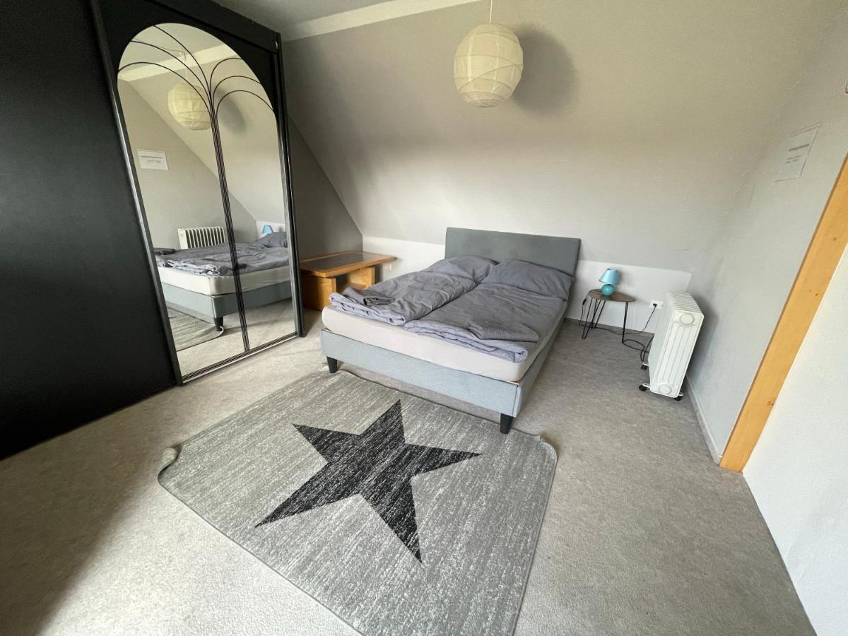 Schones Einfaches Zimmer In Nethen Rastede Exterior foto